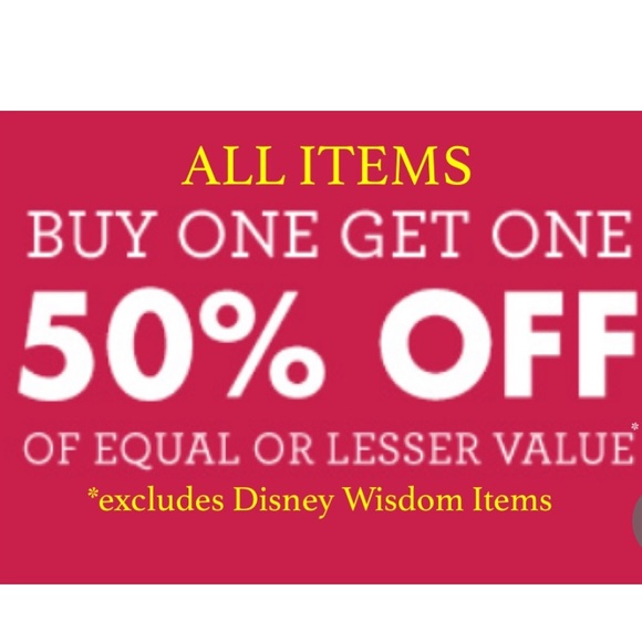 Disney Parks Hidden Disney Haunted Mansion Wallpaper Cinderella Castle Pin - Picture 2 of 3